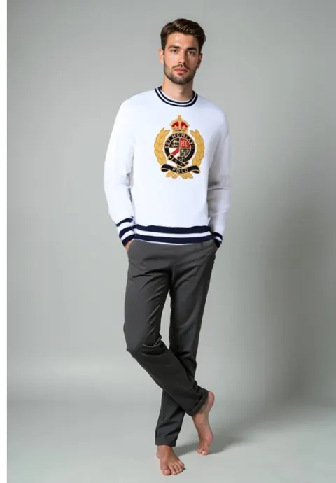 bluza: zdjęcie na modelce